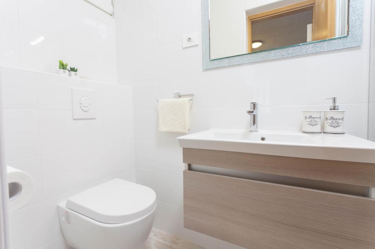 Apartments Maras Makarska Phòng bức ảnh