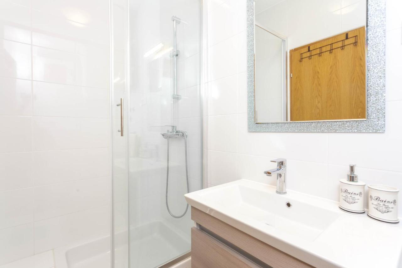 Apartments Maras Makarska Phòng bức ảnh