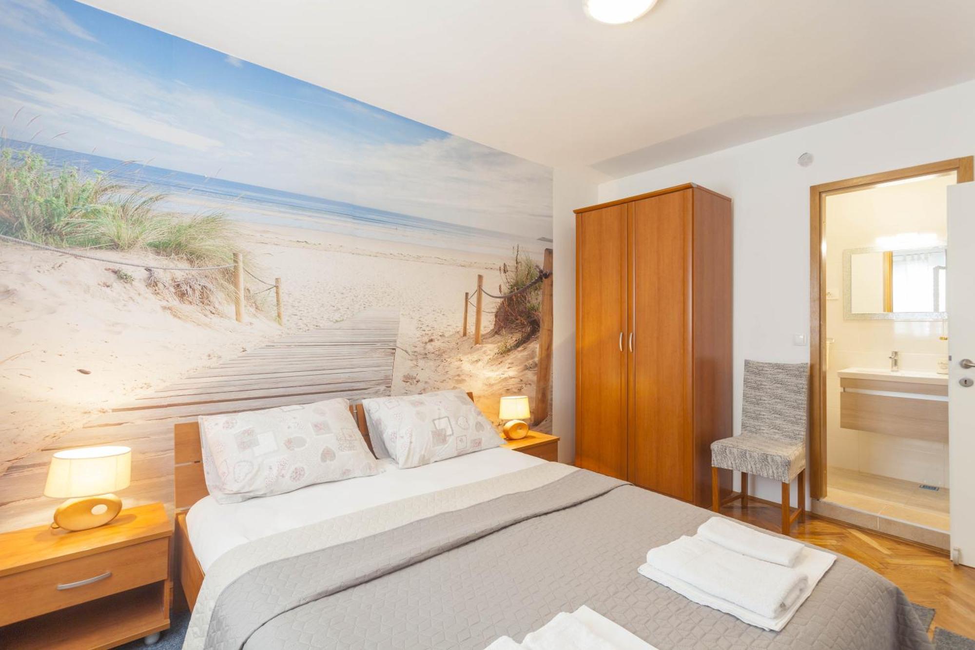 Apartments Maras Makarska Ngoại thất bức ảnh